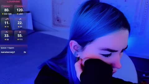 Kira online show from 10/03/25, 09:23