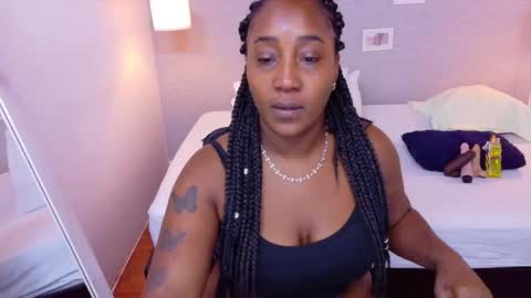 Kiara online show from 11/19/25, 04:07