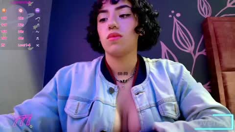 KIARA FOX online show from 05/16/26, 07:34