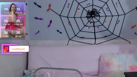 Kiara online show from 10/08/25, 09:40