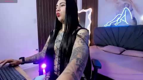 KIARA  online show from 06/15/26, 03:20
