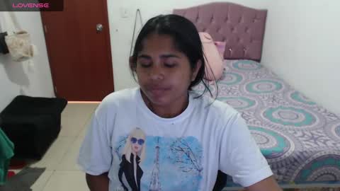 Kiara online show from 01/10/25, 06:49