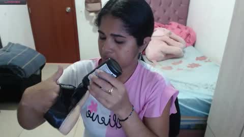 Kiara online show from 10/23/25, 07:12