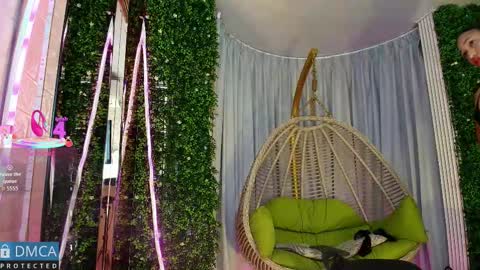 Kiara Zahiri online show from 09/15/25, 10:59