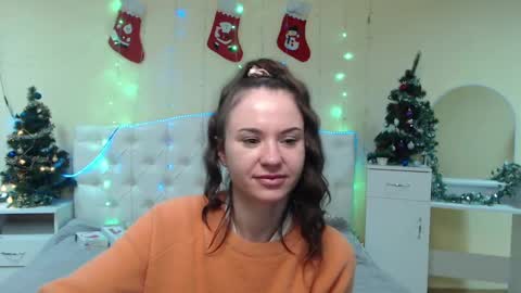 Snapshot of kiaracriegs chatting on 01/05/25, 12:42 Kara online show from 01/05/25, 12:42