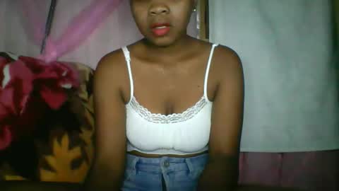 Snapshot of kiarah_69 chatting on 05/03/26, 02:12 kiarah 69 online show from 05/03/26, 02:12