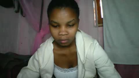 Snapshot of kiarah_69 chatting on 05/13/26, 08:23 kiarah 69 online show from 05/13/26, 08:23