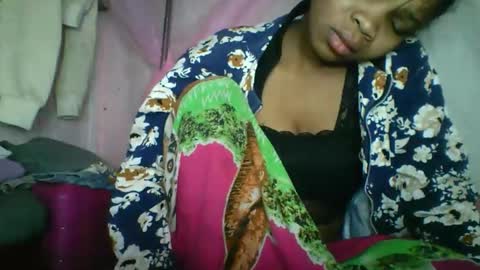 Snapshot of kiarah_69 chatting on 05/18/26, 01:45 kiarah 69 online show from 05/18/26, 01:45