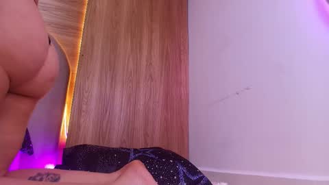 kiaralopez_ online show from 03/17/26, 03:11