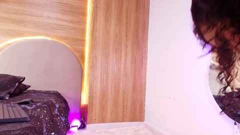 kiaralopez_ online show from 03/27/26, 03:12