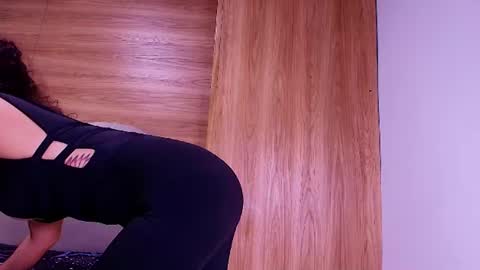 kiaralopez_ online show from 06/13/26, 03:15