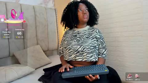 Snapshot of kiarazafira chatting on 09/20/25, 10:16 kiarazafira online show from 09/20/25, 10:16