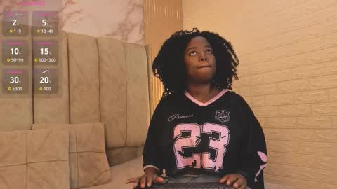 Snapshot of kiarazafira chatting on 10/17/25, 10:51 kiarazafira online show from 10/17/25, 10:51