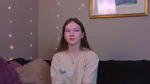 Snapshot of kierakiller chatting on 12/02/25, 07:36 Melvi online show from 12/02/25, 07:36