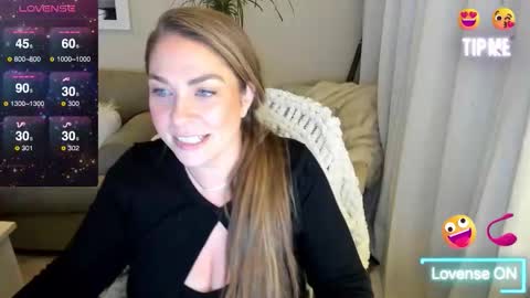 Snapshot of kierareines chatting on 01/13/26, 03:01 Kiera Reines online show from 01/13/26, 03:01