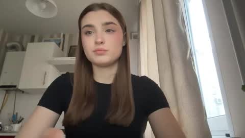 Snapshot of kierstentates chatting on 03/23/26, 02:43 Ola my name is Lissa Lets hit 10 Thumbs Up together online show from 03/23/26, 02:43