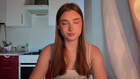Snapshot of kierstentates chatting on 06/15/26, 02:30 Ola my name is Lissa Lets hit 10 Thumbs Up together online show from 06/15/26, 02:30