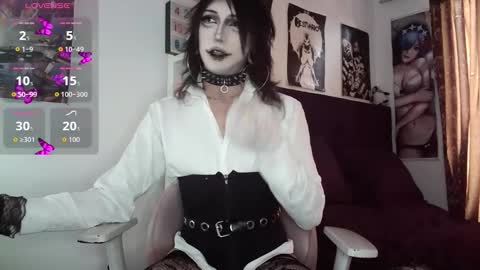 Snapshot of kiiller_queen chatting on 01/14/26, 06:35 kenny online show from 01/14/26, 06:35