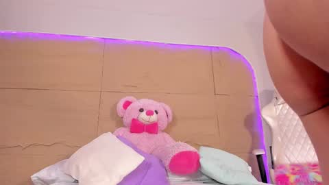 KIM COOPER online show from 03/01/25, 10:02