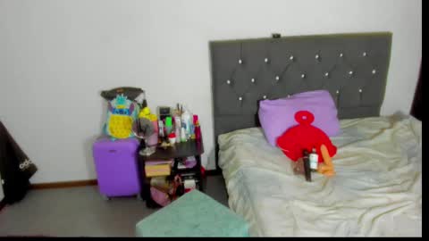 kiimjacson1 online show from 02/24/25, 05:22