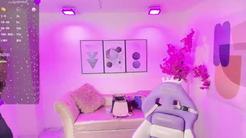 Kitty online show from 06/30/26, 12:28