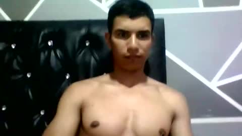 kike_salazar online show from 10/12/25, 06:07