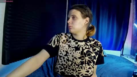 Snapshot of kiki_krash chatting on 03/07/26, 10:12 Kiki online show from 03/07/26, 10:12