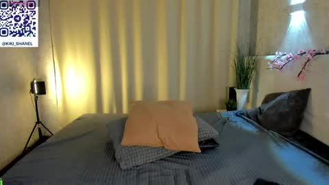 Snapshot of kiki_shanel chatting on 05/14/26, 01:01 Kiki online show from 05/14/26, 01:01