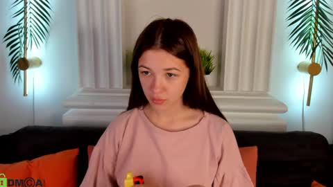 Kiki online show from 07/13/26, 01:08