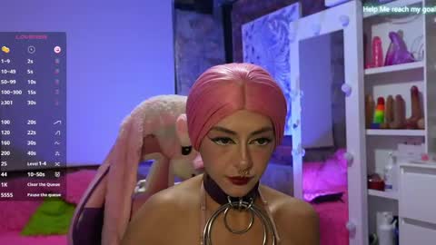 kiki online show from 05/17/26, 09:22