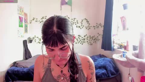 Snapshot of kila_moonlight444 chatting on 06/01/26, 06:31 Bella online show from 06/01/26, 06:31