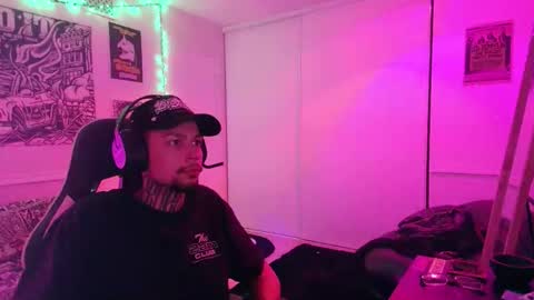 Snapshot of killaken69 chatting on 02/12/26, 05:13 Kenny online show from 02/12/26, 05:13