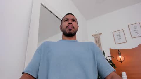Kilua Muscle guy online show from 05/14/26, 08:59
