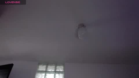 Snapshot of kim_bellemore chatting on 02/24/25, 01:02 Kimberly online show from 02/24/25, 01:02