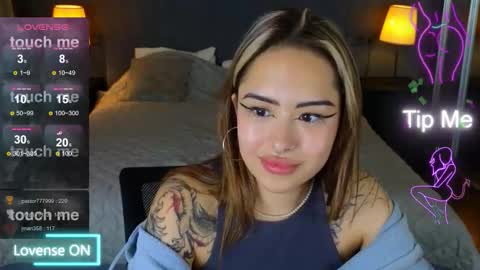 Snapshot of kim_brownie chatting on 11/07/25, 08:14 Kim online show from 11/07/25, 08:14