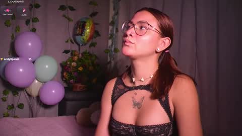 ISABELLA 3 online show from 01/31/25, 06:57