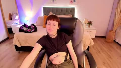 Kim Jeins666 online show from 07/18/26, 07:06