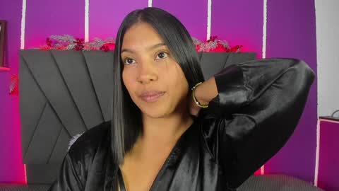 kim  online show from 02/06/25, 11:15