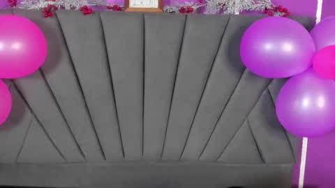 kim  online show from 02/16/25, 02:09
