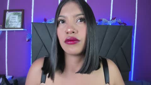 kim  online show from 02/17/25, 07:42