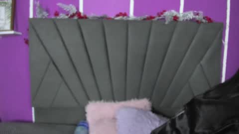 kim  online show from 03/03/25, 01:53