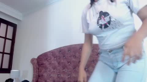 K I M online show from 02/14/25, 11:53