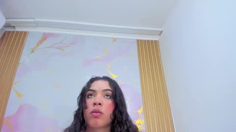 K I M online show from 10/28/25, 07:49