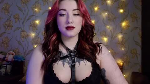 Hi Im Kimberly but u can call me Kim. Turn on ur sound i love to talk and moan online show from 02/07/25, 10:50