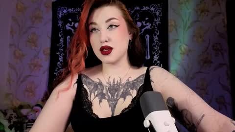 Hi Im Kimberly but u can call me Kim. Turn on ur sound i love to talk and moan online show from 10/12/25, 09:19