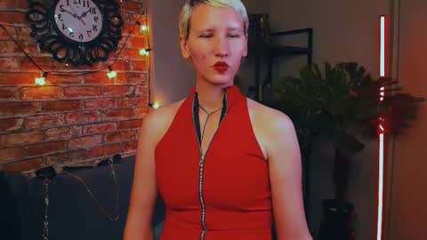 Kim online show from 10/04/25, 12:14