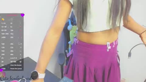 Snapshot of kim_wexler chatting on 10/27/25, 05:33 OnlyFans kimberlywexlr online show from 10/27/25, 05:33