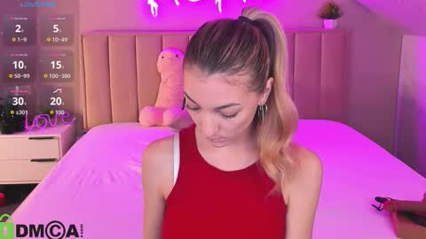 Snapshot of kimberlly_smith chatting on 02/11/26, 11:32 kimberlly_smith online show from 02/11/26, 11:32