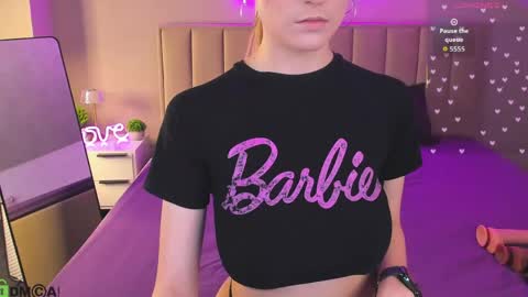 Snapshot of kimberlly_smith chatting on 04/22/26, 12:57 kimberlly_smith online show from 04/22/26, 12:57