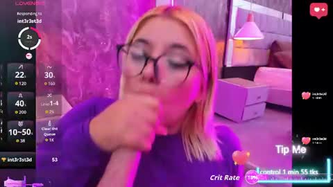 Snapshot of kimberly_cam_ chatting on 06/13/26, 11:02 Your kim online show from 06/13/26, 11:02